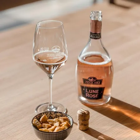 Casa De Eli - Tenuta Torre Zecchei Wine Experience בית חווה *